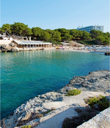 Cala de Cala Blanca Cala Blanca Menorca Apartamentos